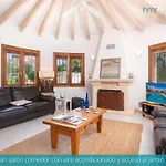 Safran By Hmr Holidays Villa *